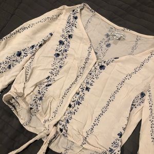 American eagle crop top